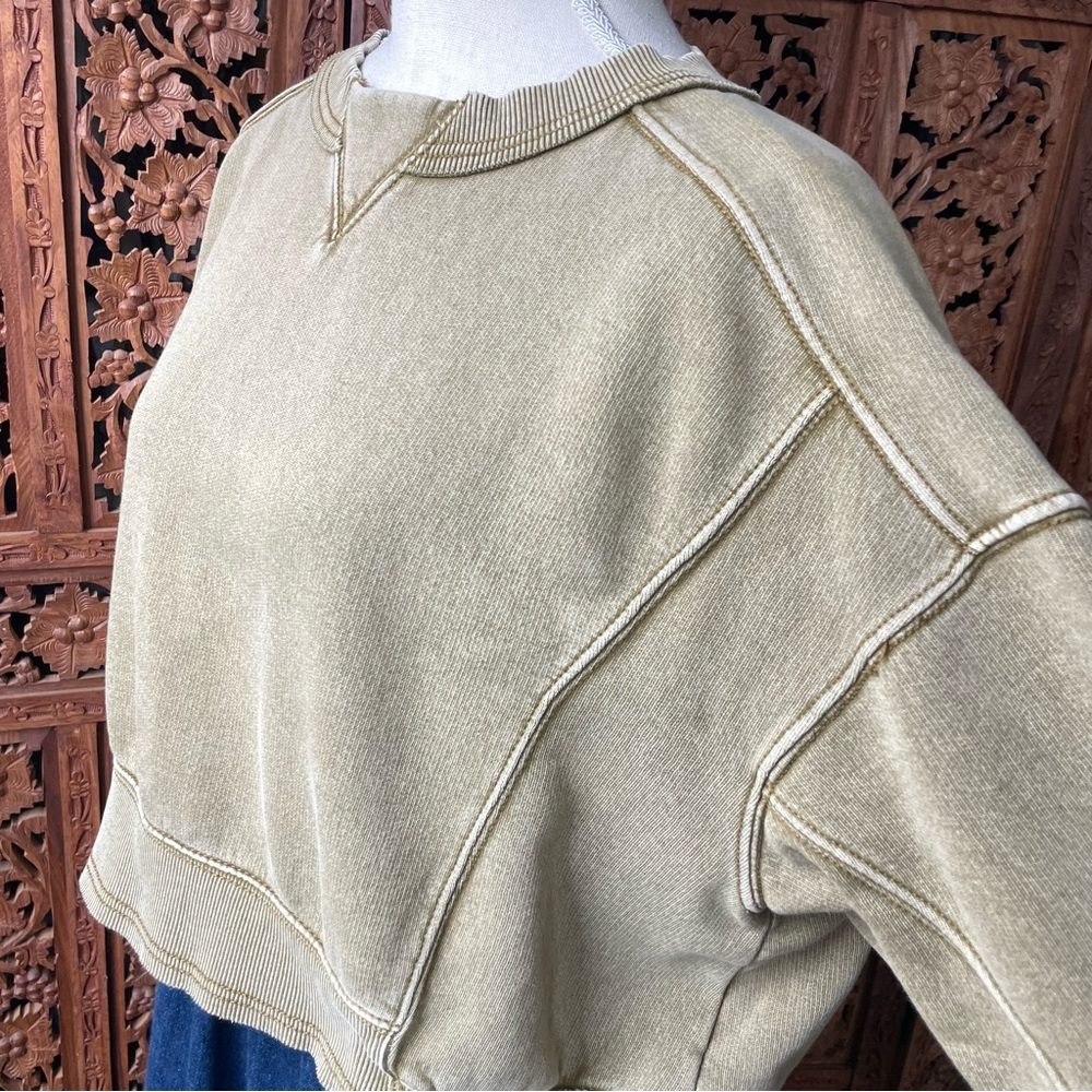 FREE PEOPLE Movement Cropped Boxy Crewneck Pull Over Sweatshirt - Picture 7 of 11